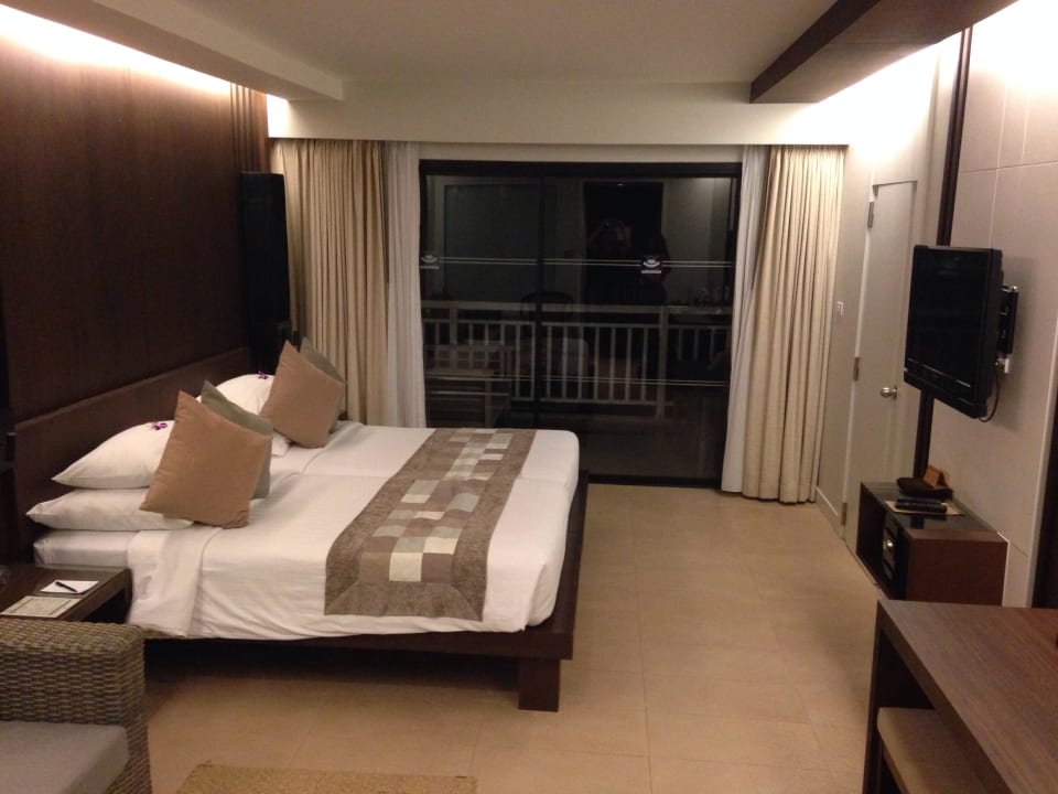 Schönes geräumiges Zimmer R222 Cape Panwa Hotel