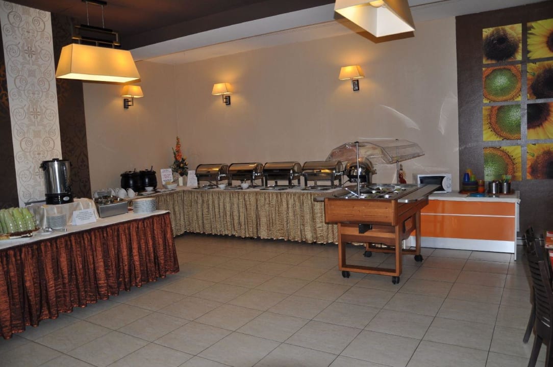 Stół szwedzki Kompleks Wypoczynkowy Arena Słońca