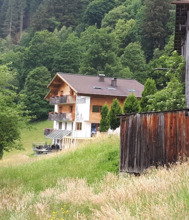 Außenansicht Tanafreida Berg-Refugium