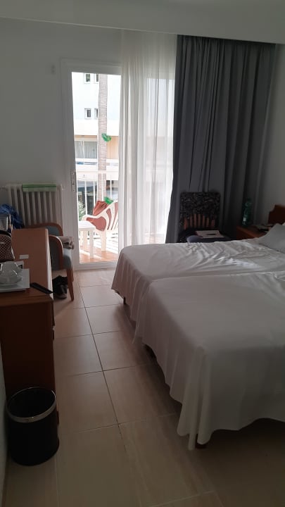 Zimmer Valentin Reina Paguera