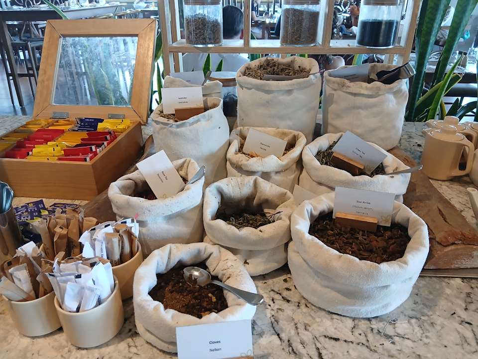 Gastro Sentido Naga Bay