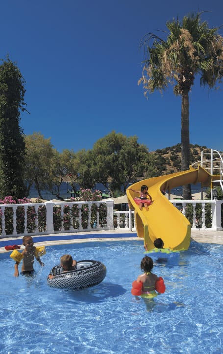 Водные горки Golden Age