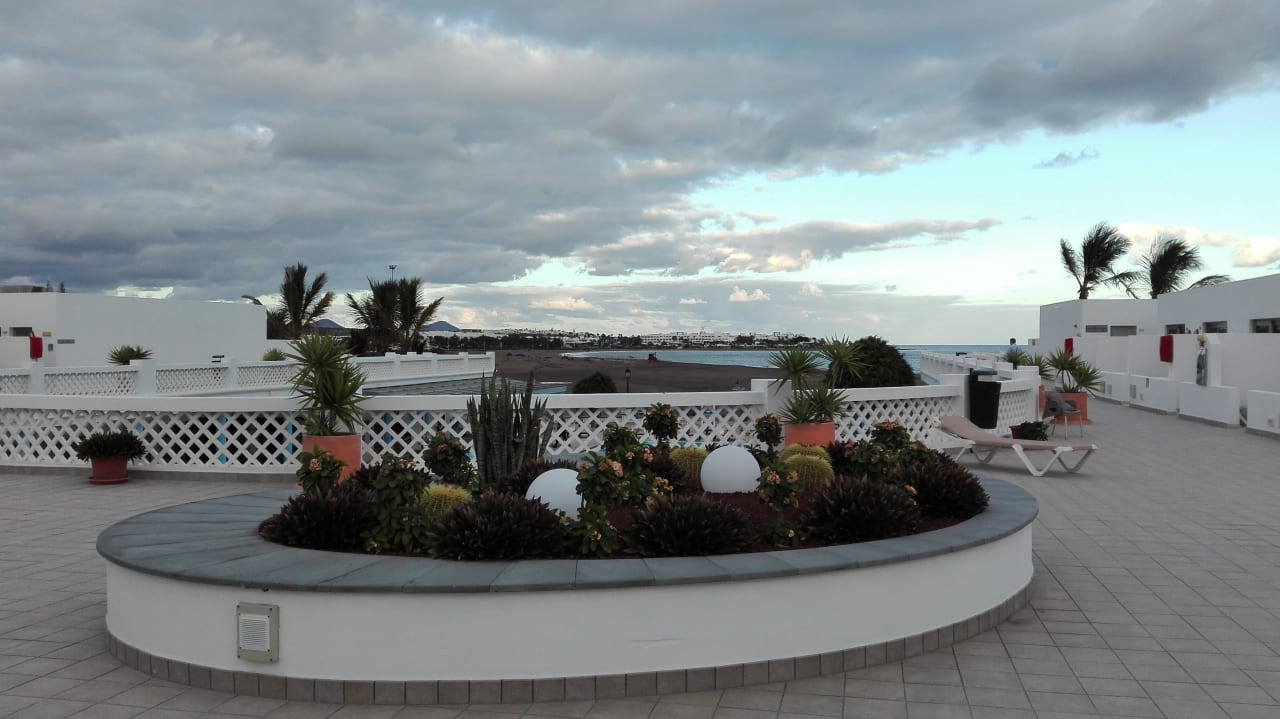 Oberhalb des Pools  Hotel Las Costas