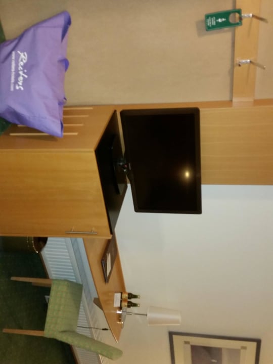 Zimmer mit TV und Kühlschrank Allegria Resort Stegersbach