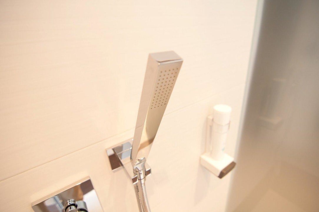 Edle Elemente in der Dusche Hotel Amalienburg