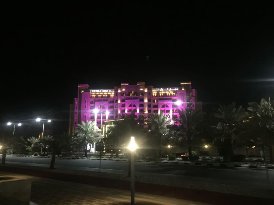 Außenansicht DoubleTree by Hilton Resort & Spa Marjan Island