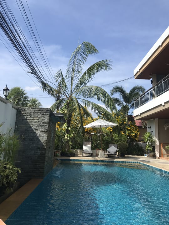 Außenansicht Happy Eight Resort Phuket