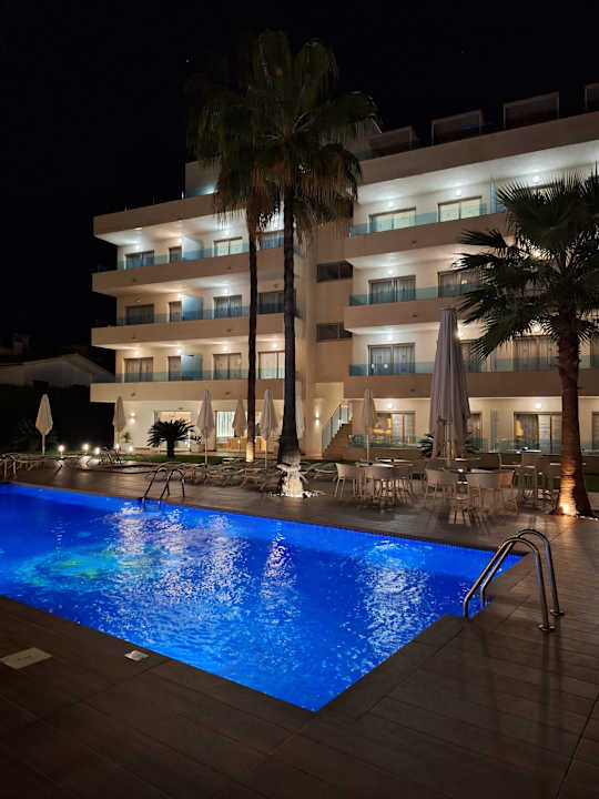 Pool Hotel Metropolitan Playa