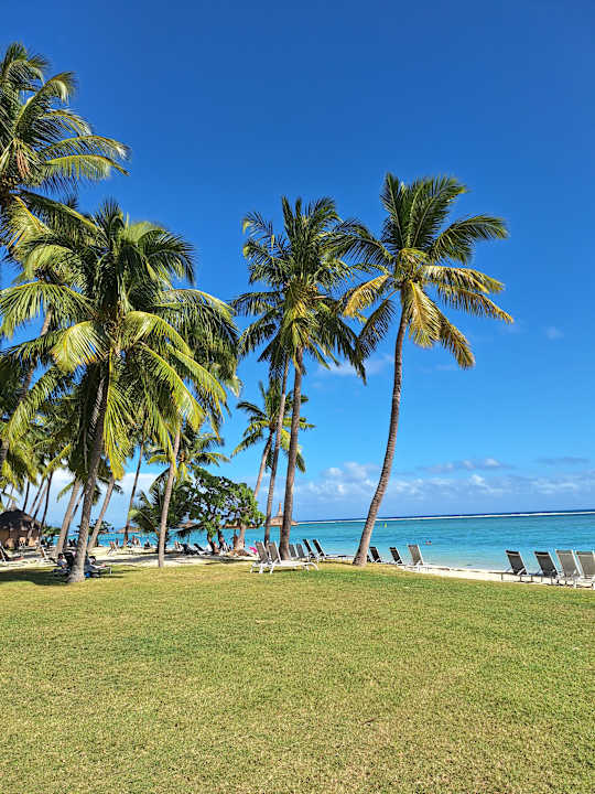 Strand La Pirogue Mauritius