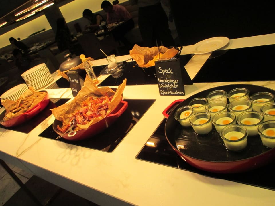 Frühstücksbuffet Radisson Blu Hotel Frankfurt