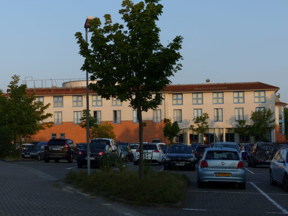 Parkplatz Hotel Wyndham Garden Wismar