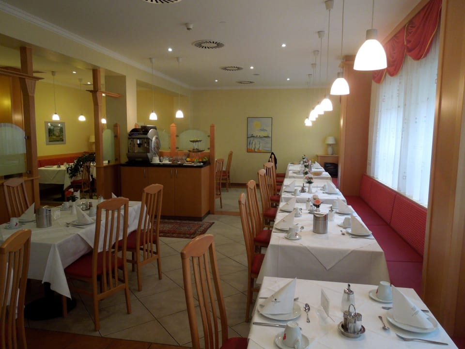 Frühstücksraum Hotel Feichtinger Graz