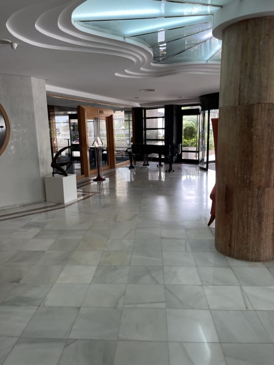 Lobby Hotel Serrano Palace