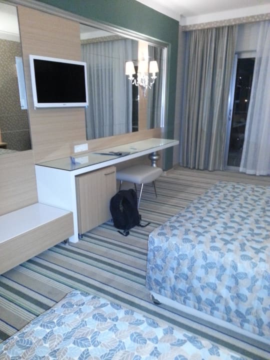 Zimmer Hotel Royal Garden Beach