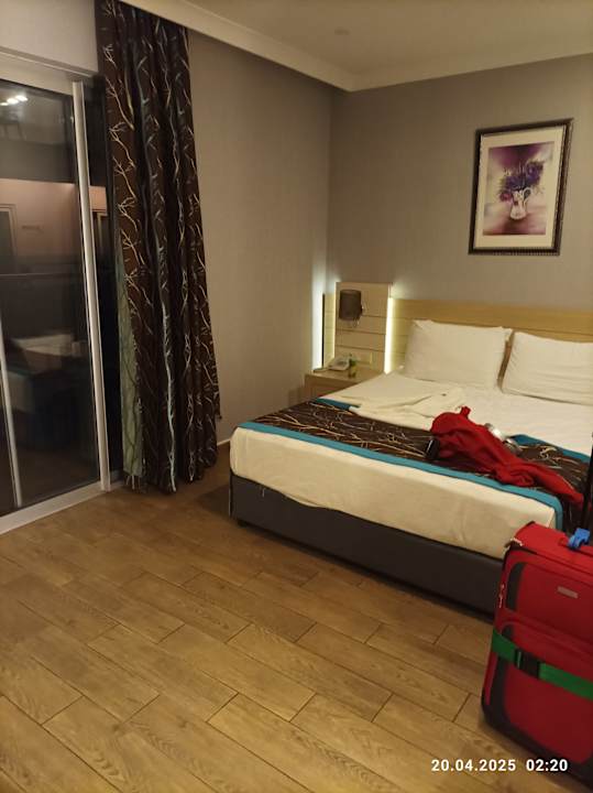 Zimmer Kaila Beach Hotel