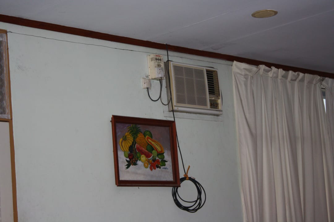 Blick an die Wand  Hotel Treasure