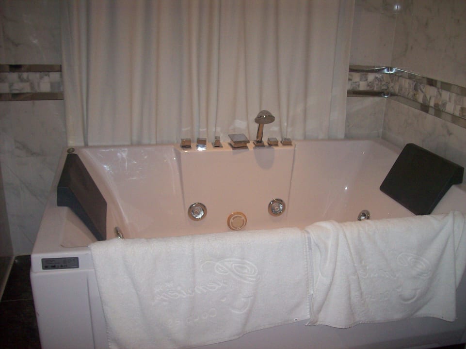 Jacuzzi Premier Le Reve Hotel & Spa