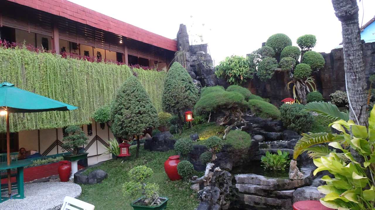 Gartenanlage Hotel Peti Mas