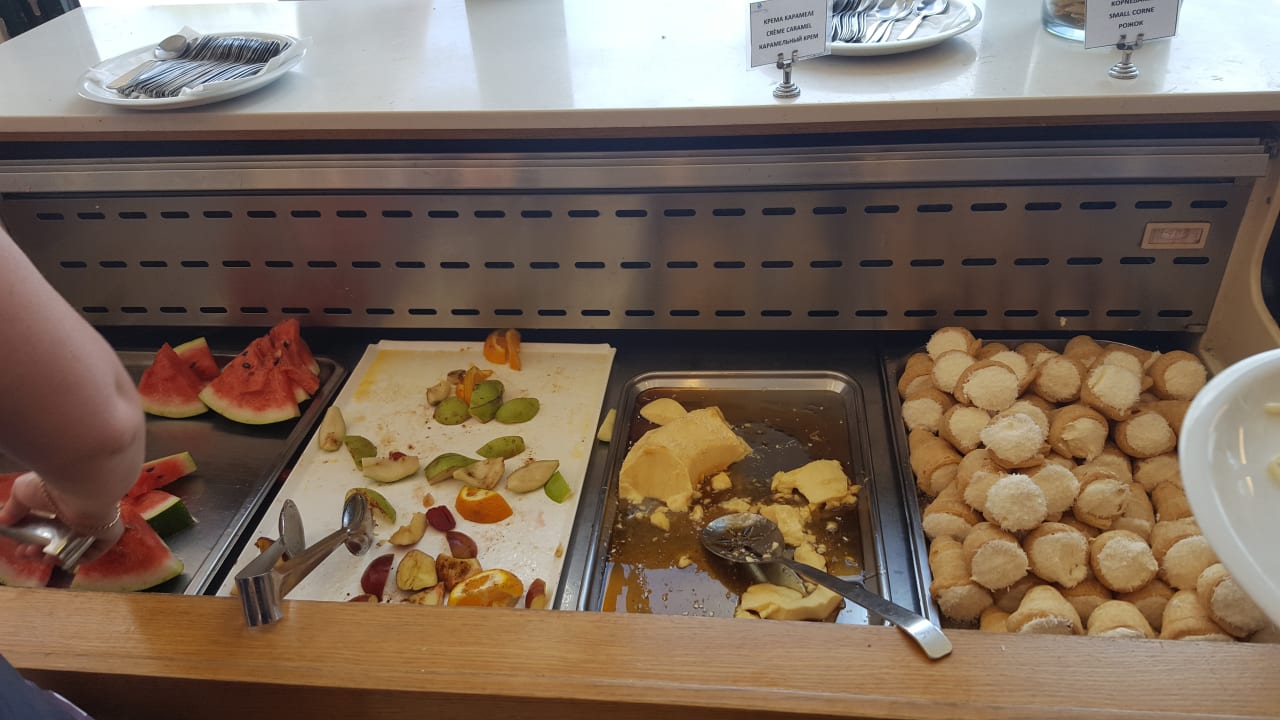 Restaurant Elmi Suites