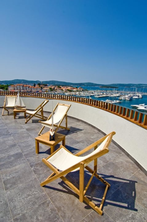 Sundeck Hotel IN Biograd
