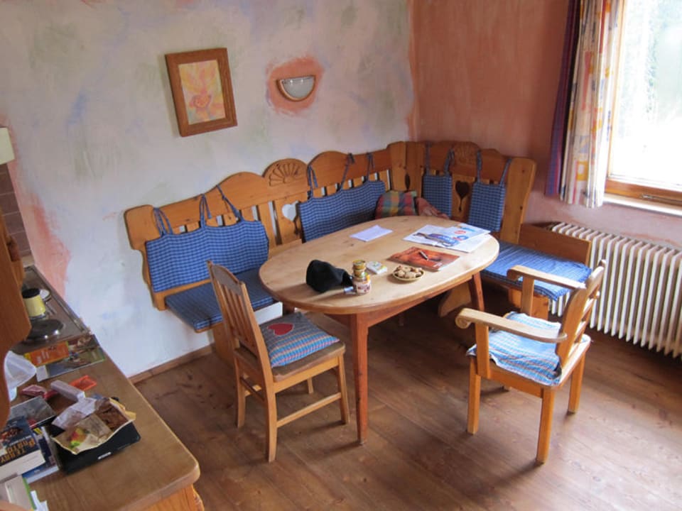 Wohnzimmer mit Esstisch Naturhaus Lehnwieser