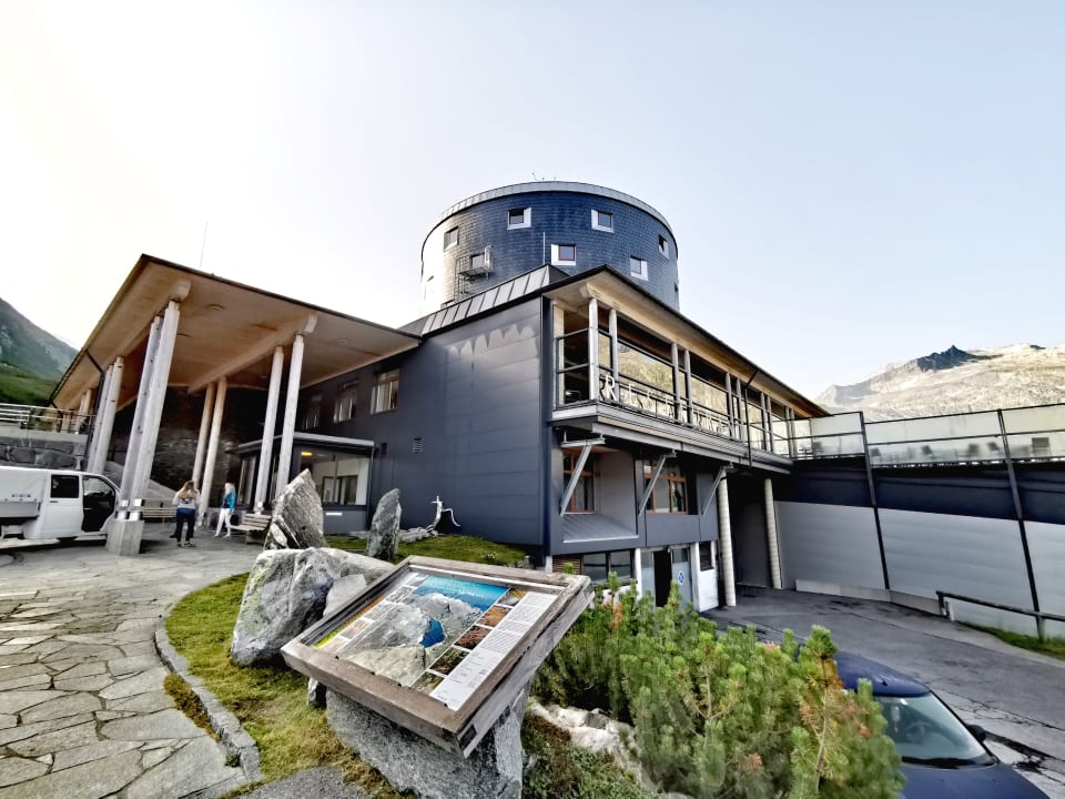 Außenansicht Berghotel Malta