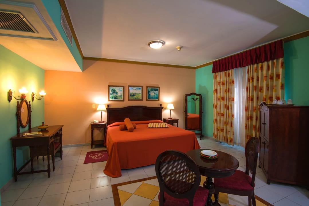 Zimmer Hotel La Unión Affiliated by Meliá