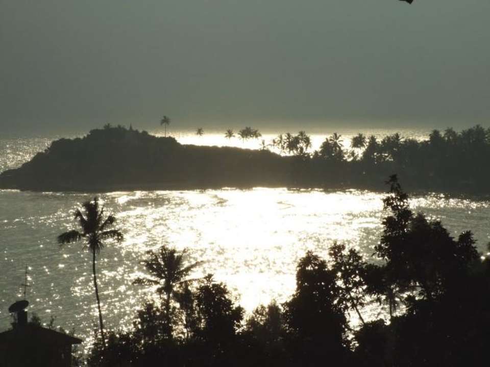 Abendstimmung in der Bucht von Unawatuna Hotel Panorama