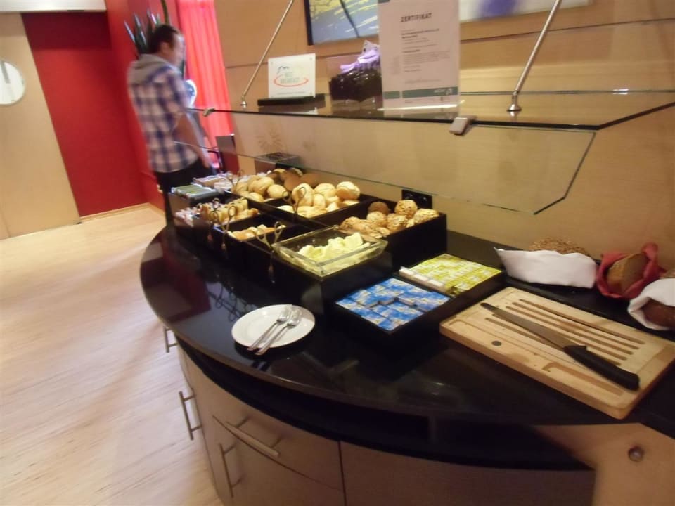 Frühstück Ramada by Wyndham Essen