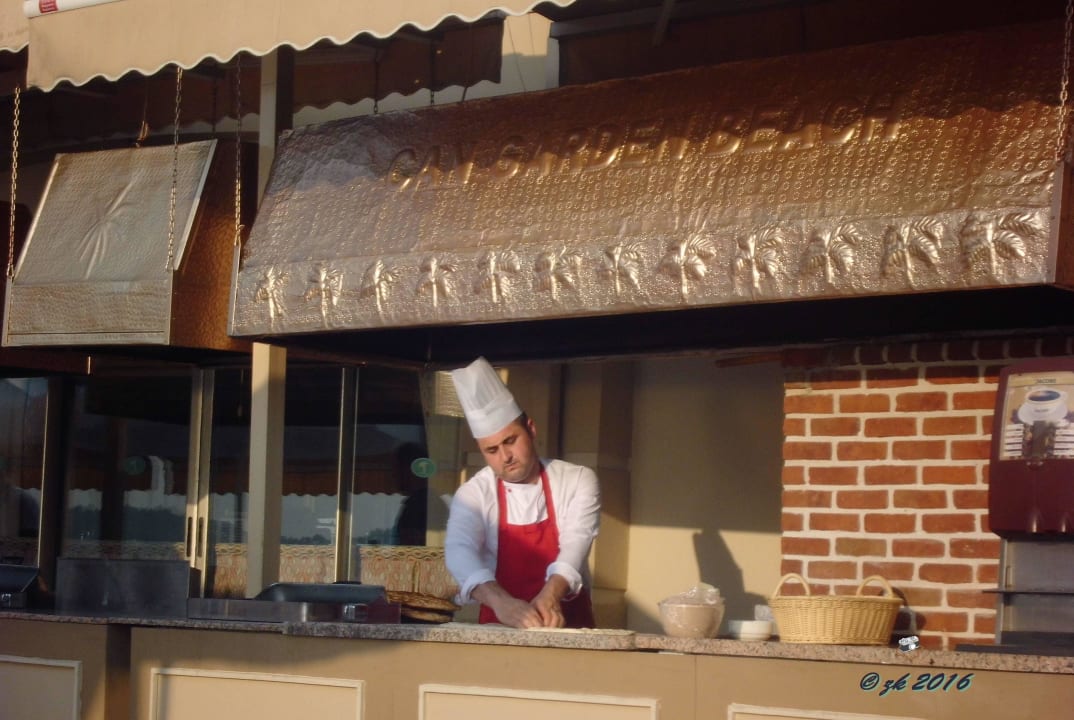 Koch  Can Garden Beach