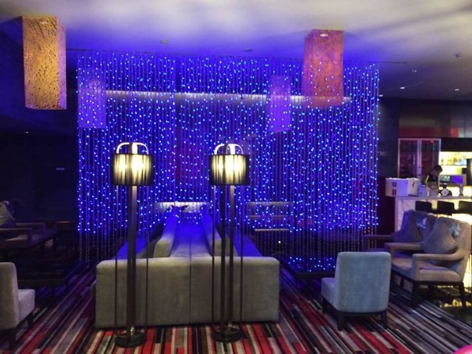 Eingangsbereich Grand Mercure Shanghai Century Park