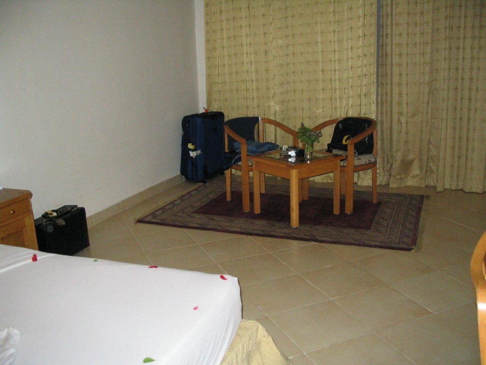 Zimmer mit geschlossenen Vorhängen Grand Oasis Resort