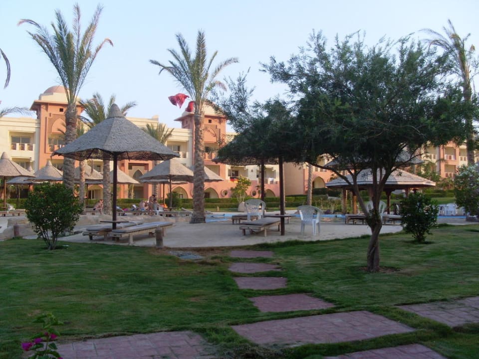 Relaxing Pool Serenity Alpha Beach