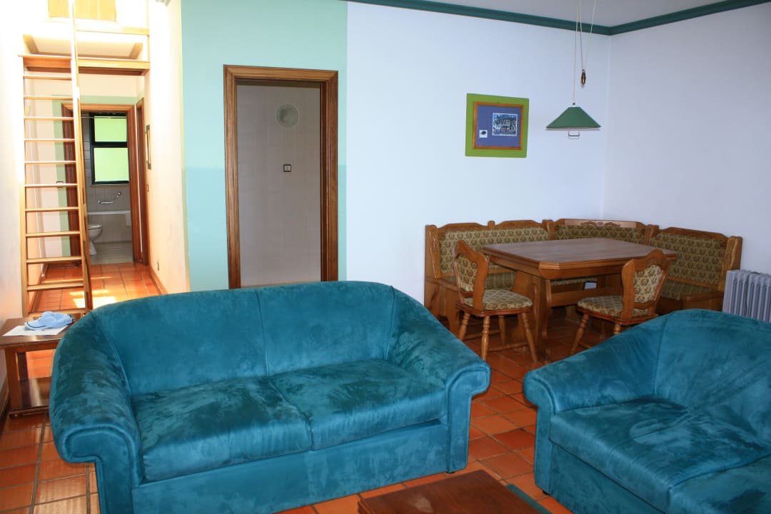 Wohnzimmer eines Bungalows Hotel Jardim Atlantico