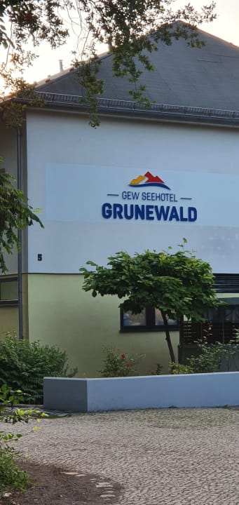 Außenansicht Seehotel Grunewald