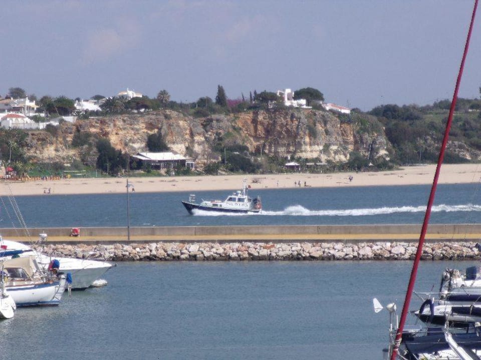 Pilotboot auf den Arade NH Marina Portimão Resort