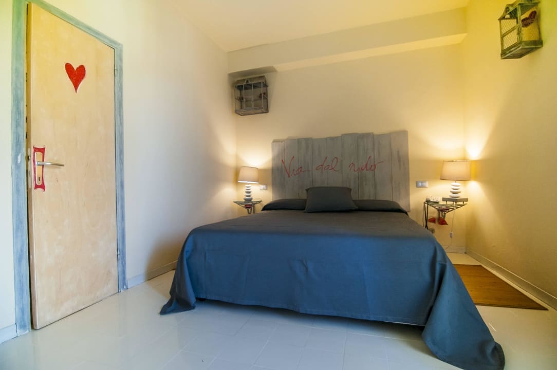 POetisches Doppelzimmer Hotel Cernia Isola Botanica