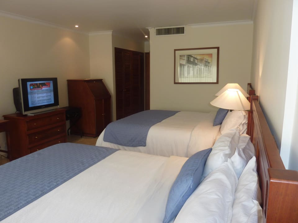 Superior Room mit 2 Queensize Betten Hotel Caribe by Faranda