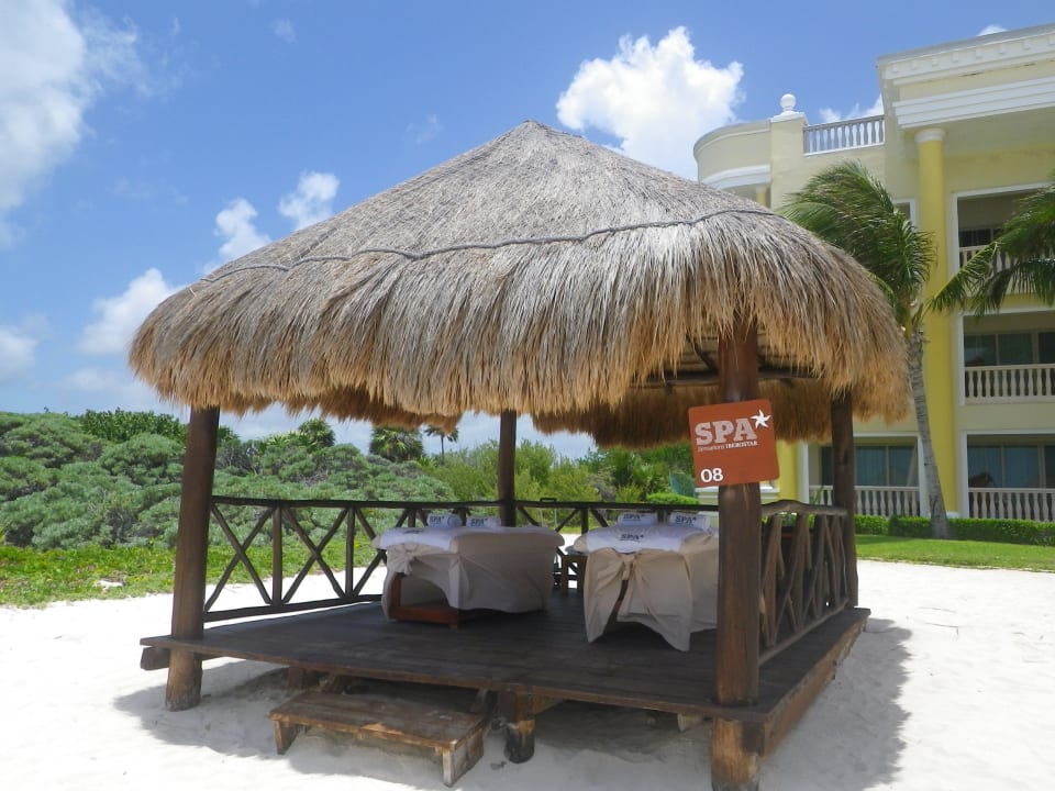 Beach - SPA Massge JOIA Paraiso by Iberostar