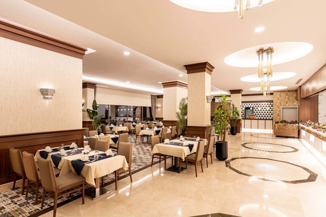 Gastro Wome Deluxe Hotel