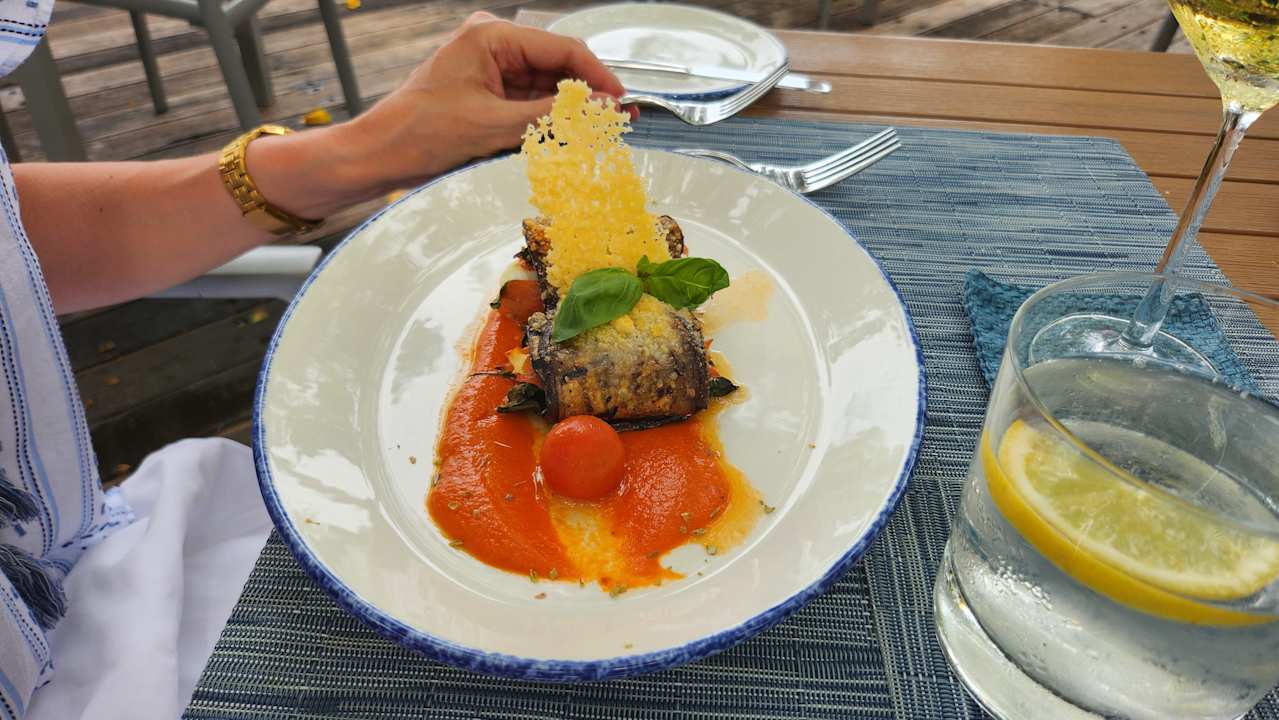 Gastro Meeru Maldives Resort Island