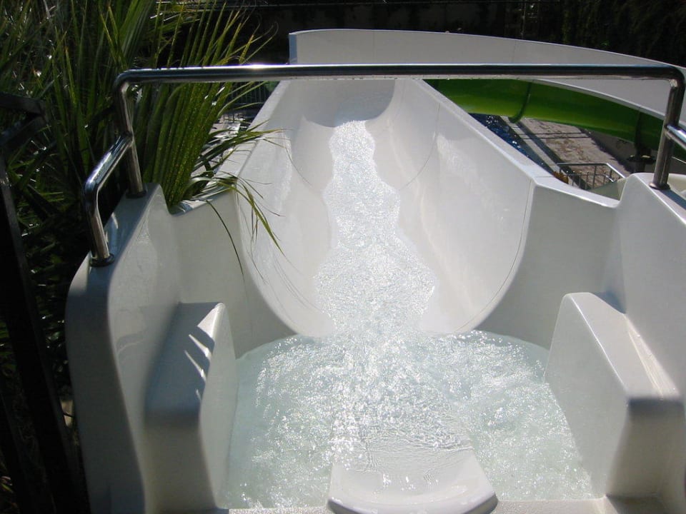 Rutschenpool Can Garden Resort