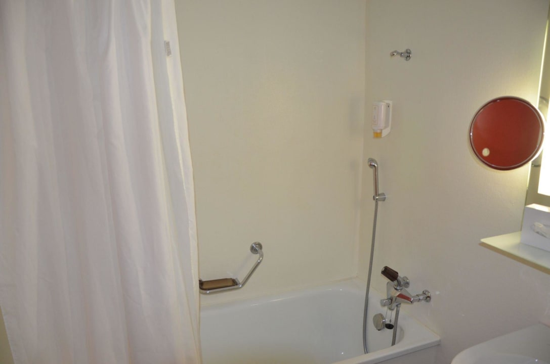 Bad Zimmer 223 Hotel Alpin Sherpa