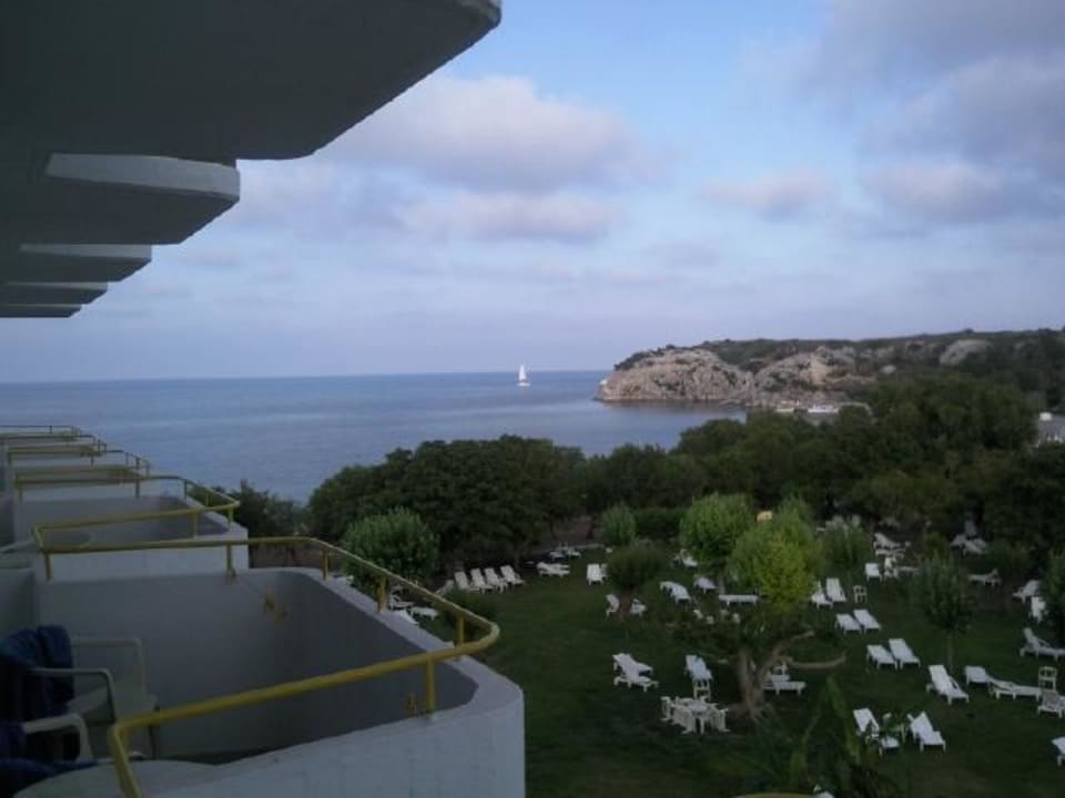 Ausblick aus dem  Zimmer Irene Palace Beach Resort Club alltoura