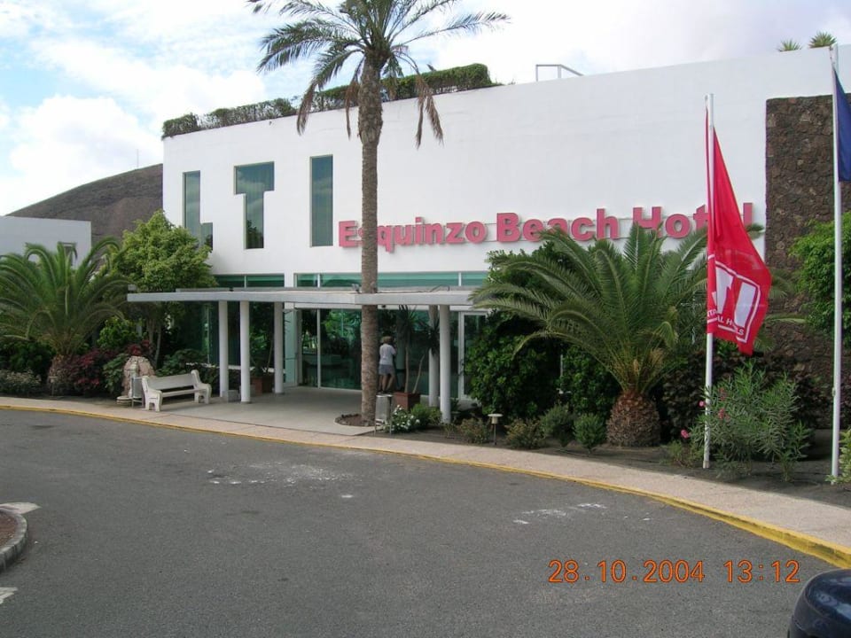 Haupteingang allsun App.-Hotel Esquinzo Beach