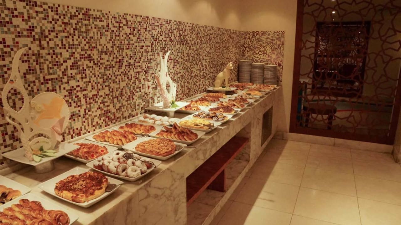 Nachspeisenbuffet Old Palace Resort Sahl Hasheesh