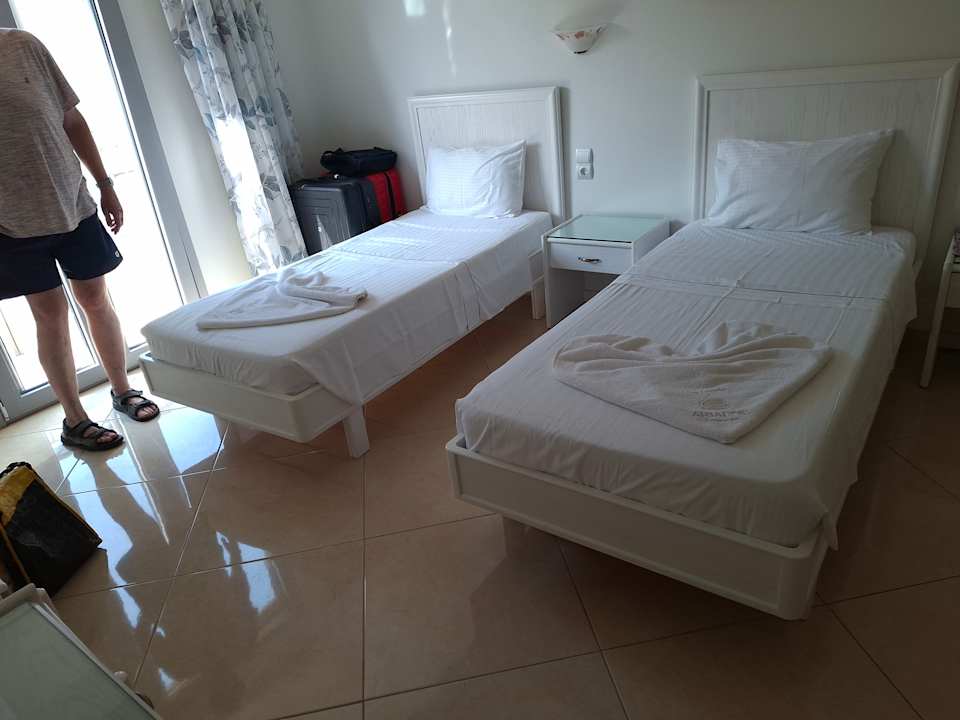 Zimmer Hotel Ariadne Beach