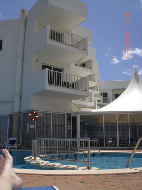 Pool und Apartmenthaus THB Gran Bahía
