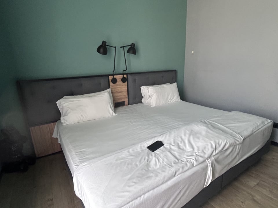 Zimmer The Poet Hotel