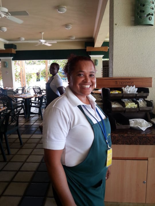 Mama, die gute Fee im Restaurant whala!boca chica